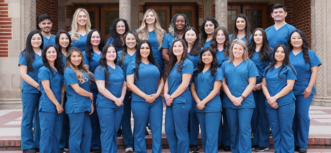 dental hygiene students posing together 