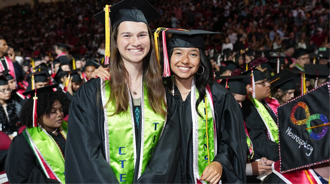 Dual Enrollment students graduation