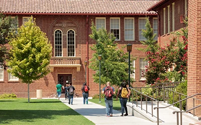 Students walking outside of OAB