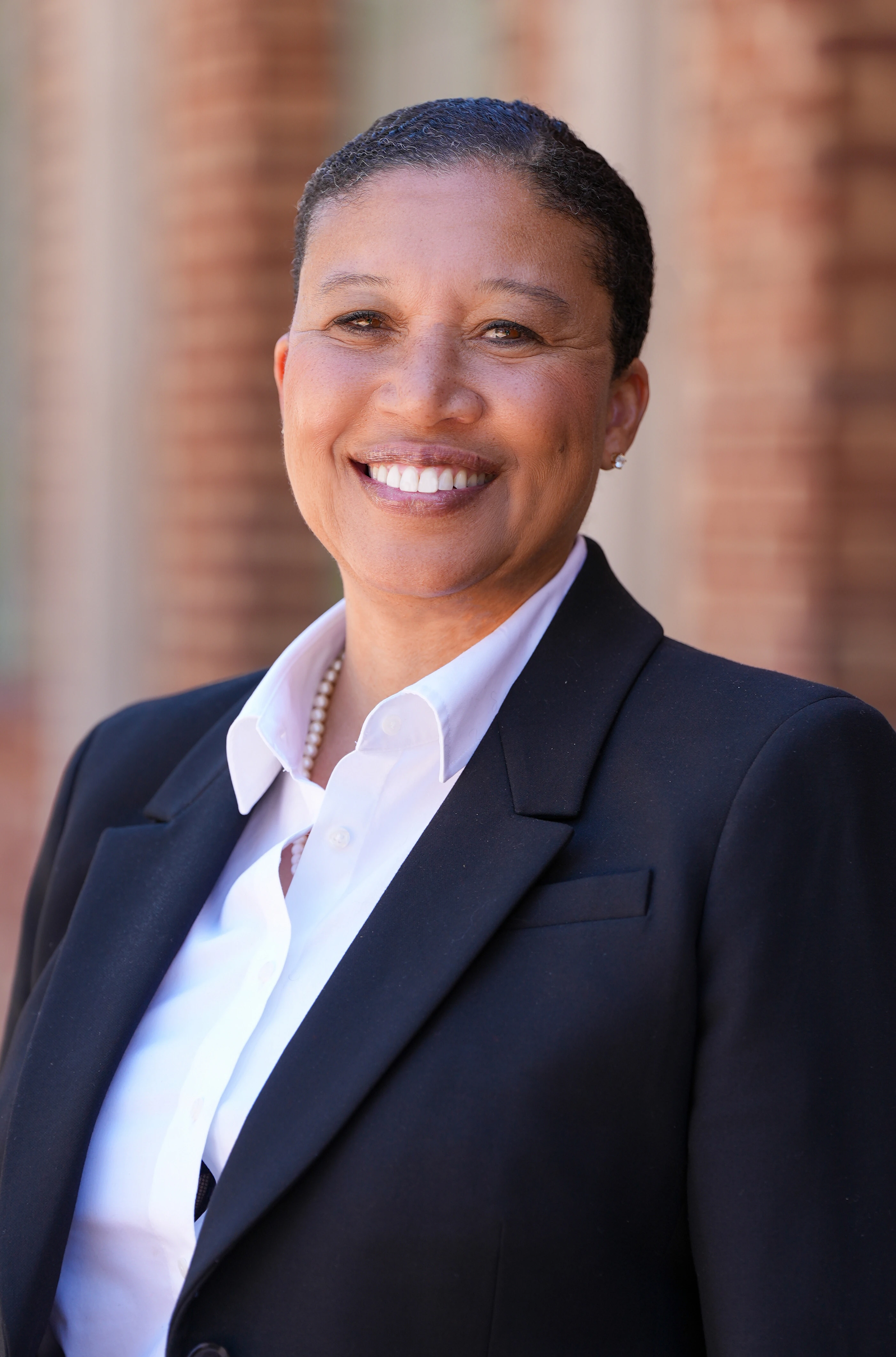 President Denise Whisenhunt